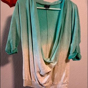 Day trip Top Medium 3/4 sleeve